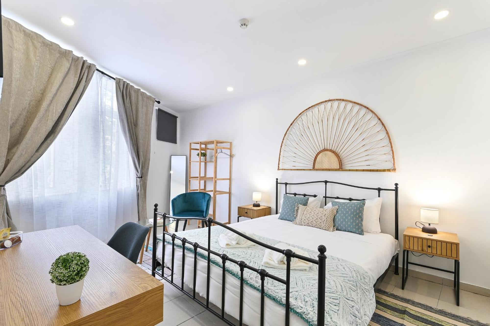 Casa Maya - Boutique Guesthouse Порту Экстерьер фото