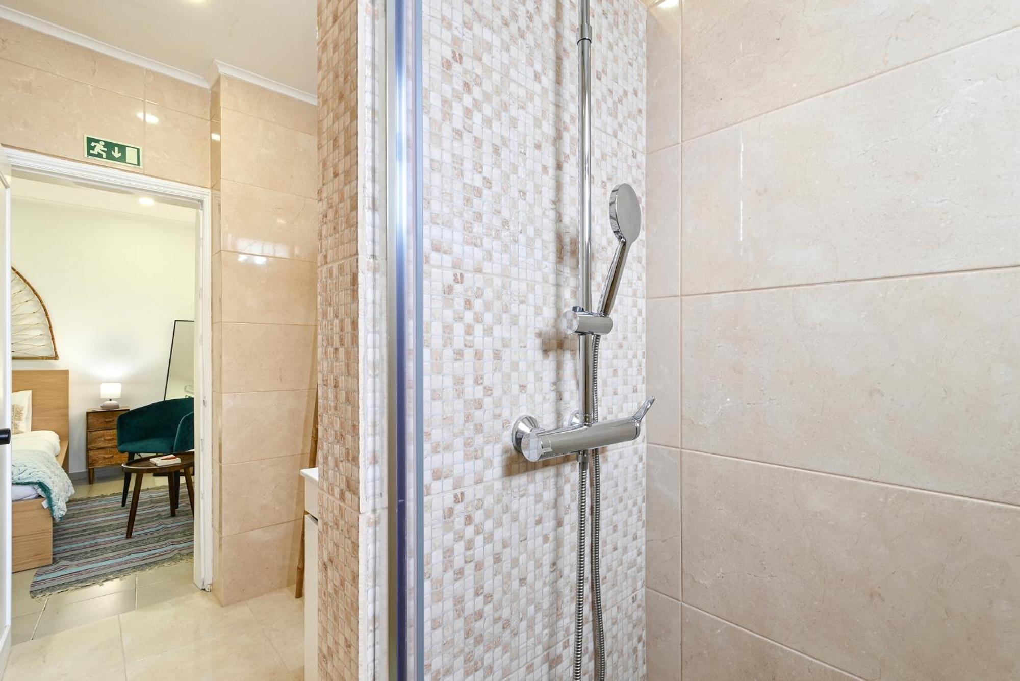 Casa Maya - Boutique Guesthouse Порту Экстерьер фото