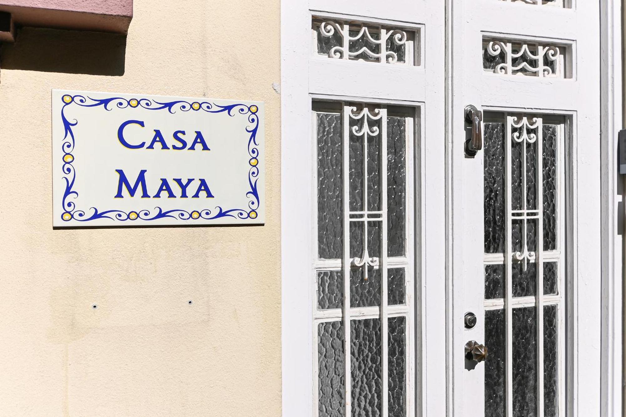 Casa Maya - Boutique Guesthouse Порту Экстерьер фото