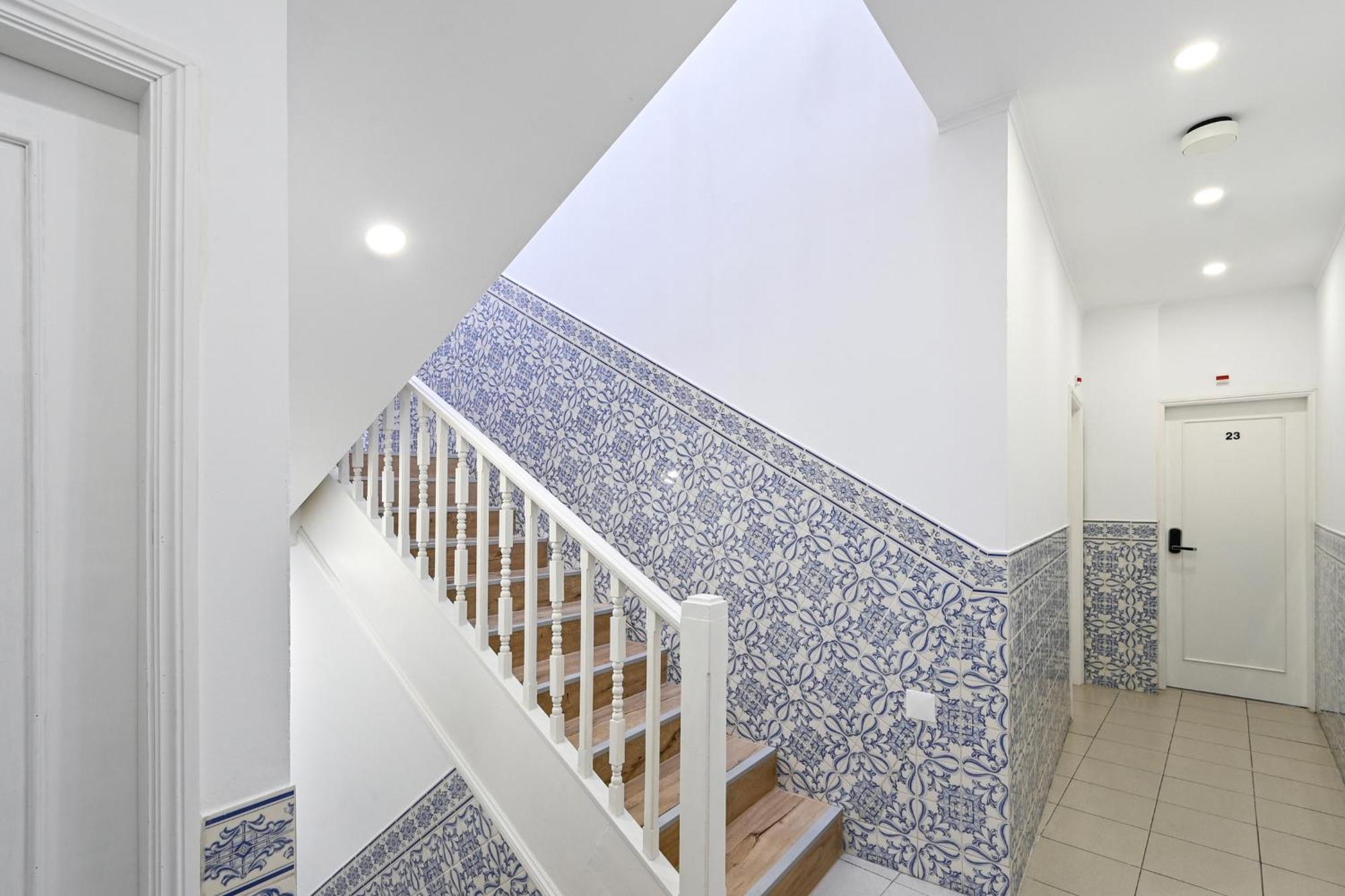 Casa Maya - Boutique Guesthouse Порту Экстерьер фото